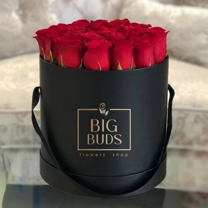 BBF Yelena Red Roses Box