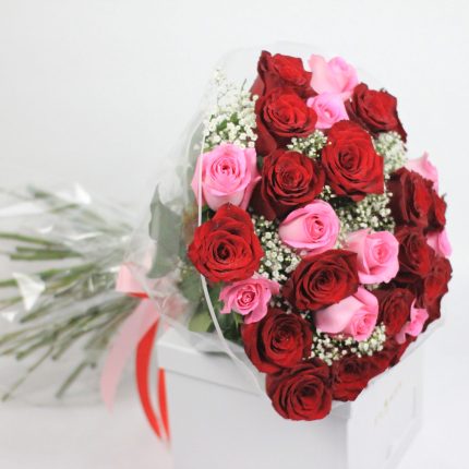 Valentine Lovely Pink And Red Bouquet