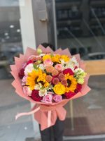 Yuliana Flowers Bouquet - Image 3