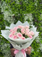 Fresh Candy Girls Roses Bouquet