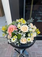 Fersh mix Flowers Tabble Arrangement - Image 3