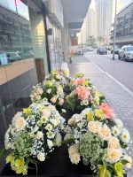 Fersh mix Flowers Tabble Arrangement - Image 2