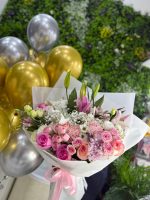 Golden Valentine Dream Bouquet - Image 2