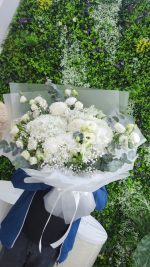 Ivory Embrace Bouquet - Image 4