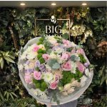 Luxury Pastel Garden Bouquet – French Roses, Eustoma & Daisies - Image 2