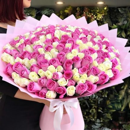 101Pink Ivory Dream Bouque